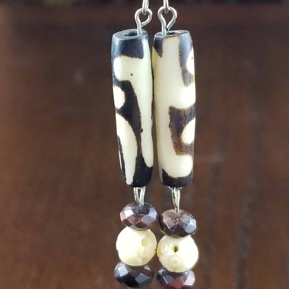 Handcrafted Stretchy "Tribal" Choker and Earrings